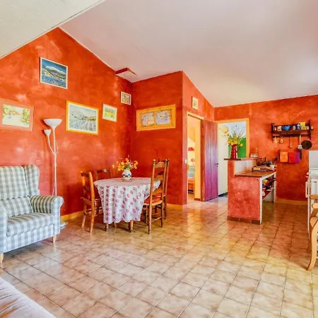 Provincial In Provence With Swimming Pool *